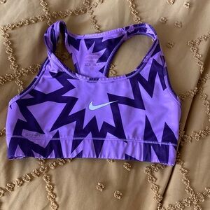 FEB FLASH SALE✨ Nike sports bra